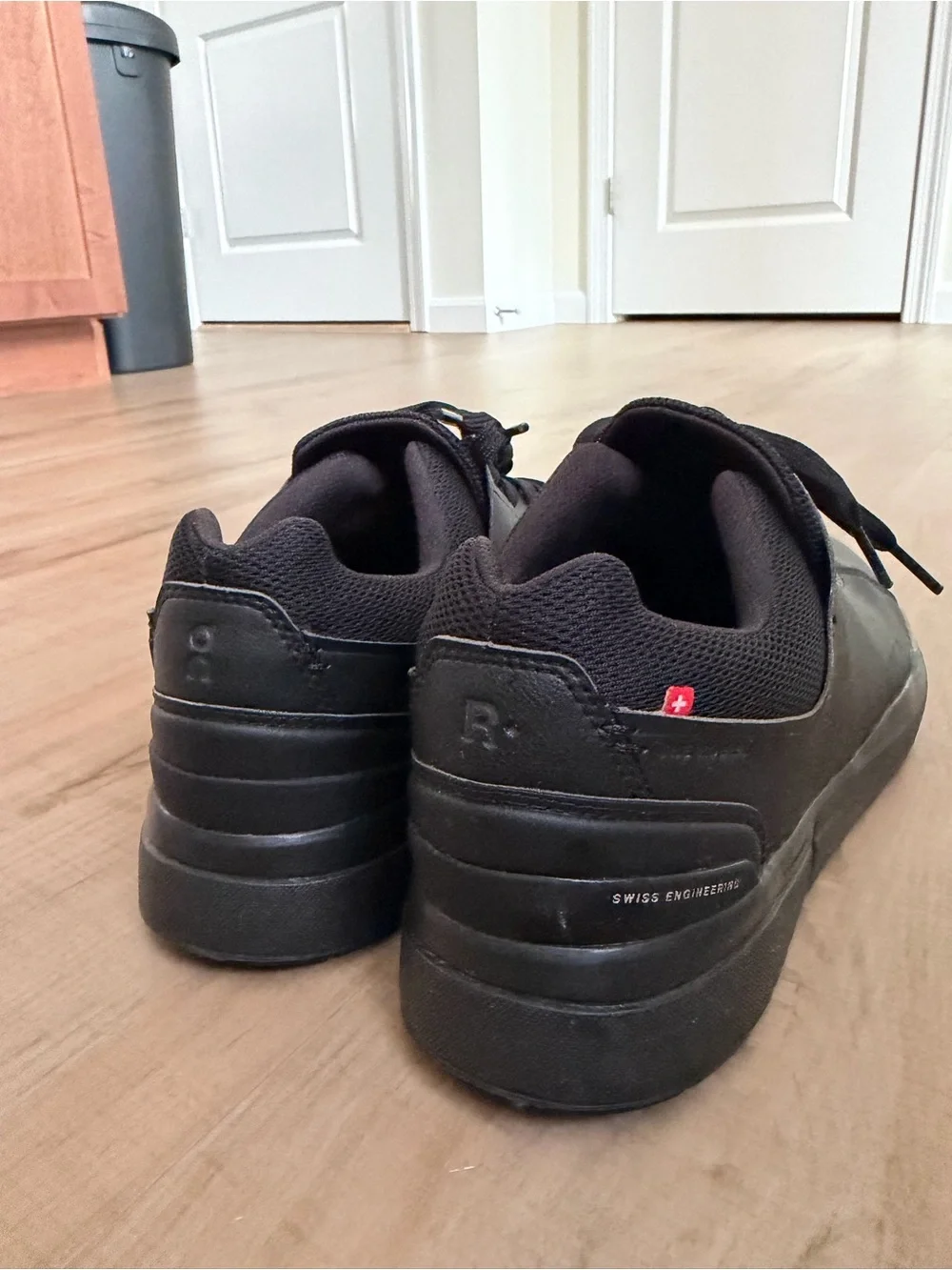 Men’s On Roger Advantage On Cloud Sneaker